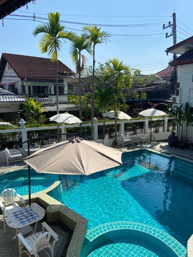 Mesa Garden Villa チエンマイ エクステリア 写真